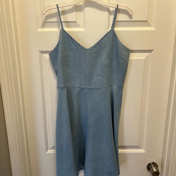 GAP Light Blue “Denim” Mini Dress with Flowing Skirt | Size Large - Picture 2 of 7